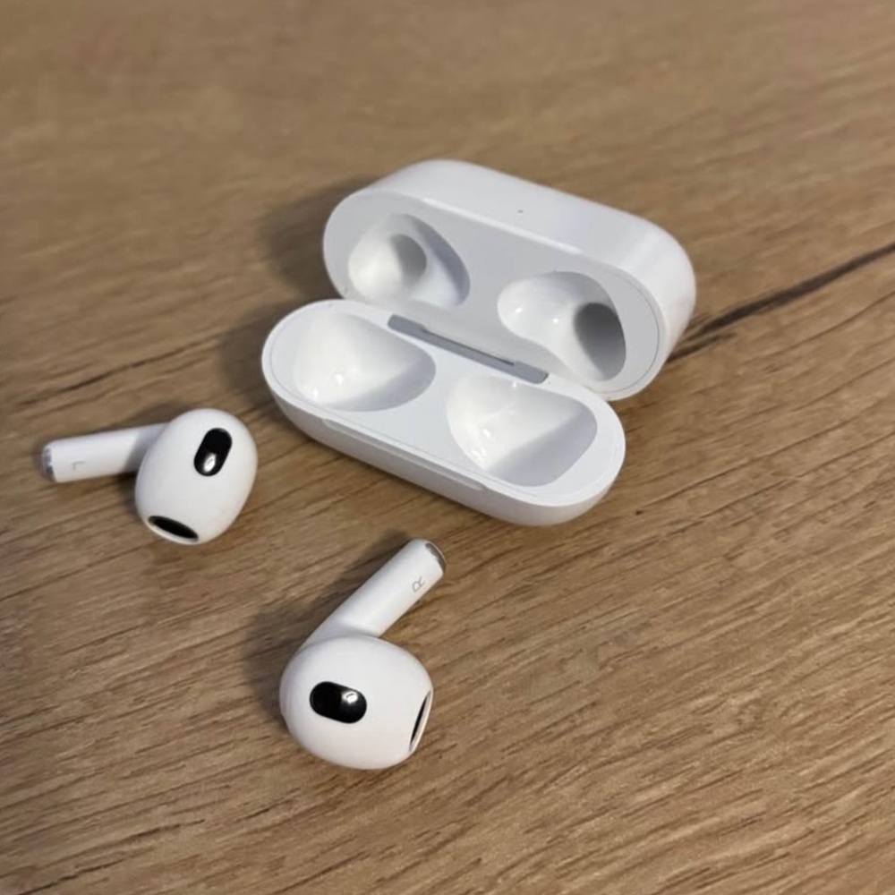 AIRPODS - 3rd Generation